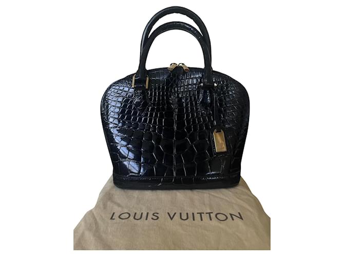 Bolsa de ombro Louis Vuitton Alma preta de couro de crocodilo brilhante Preto Couros exóticos  ref.514781
