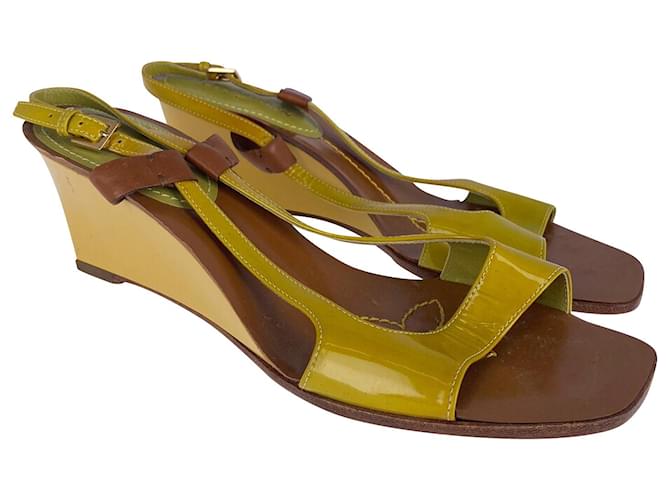 Louis Vuitton Open Toe Wedge in Yellow Leather  ref.514822