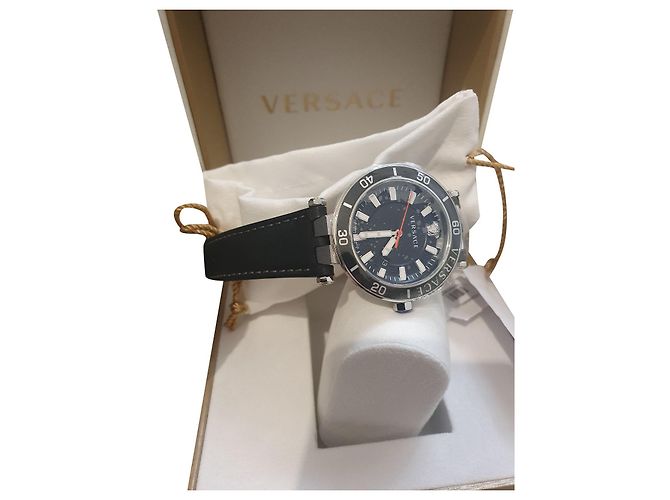 Nuevo - Versace Greca Deporte Negro