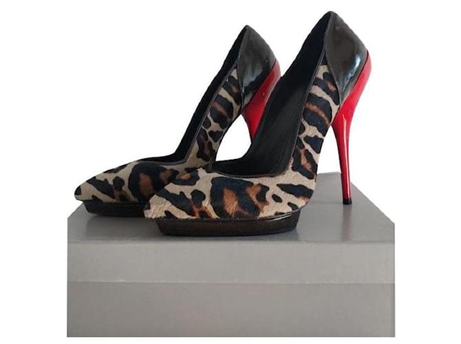 Versace Heels Leopard print Leather  ref.516553
