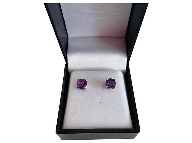 Autre Marque Orecchini a bottone con ametista 8mm in argento sterling Porpora