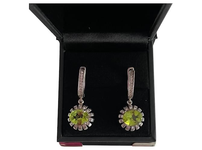 Autre Marque Earrings Silvery Green White gold Diamond  ref.516995