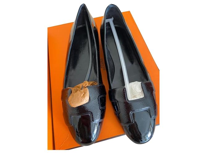 Hermès Hermes Nice Ballerine Chaussures plates Femme Cuir vernis Noir  ref.517071
