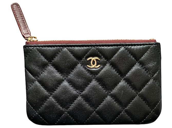 Chanel Petit sac Classique intemporel, Bourse Cuir Noir  ref.517086