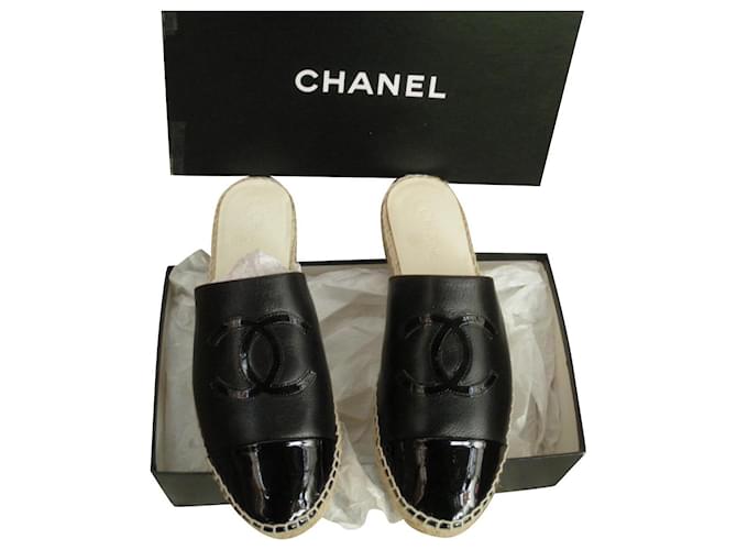 Chanel sandali Nero Pelle  ref.517578