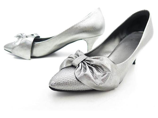 CHANEL SHOES PUMPS BOW 40.5 SILVER LIZARD LEATHER SHOES Silvery ref.517652  - Joli Closet