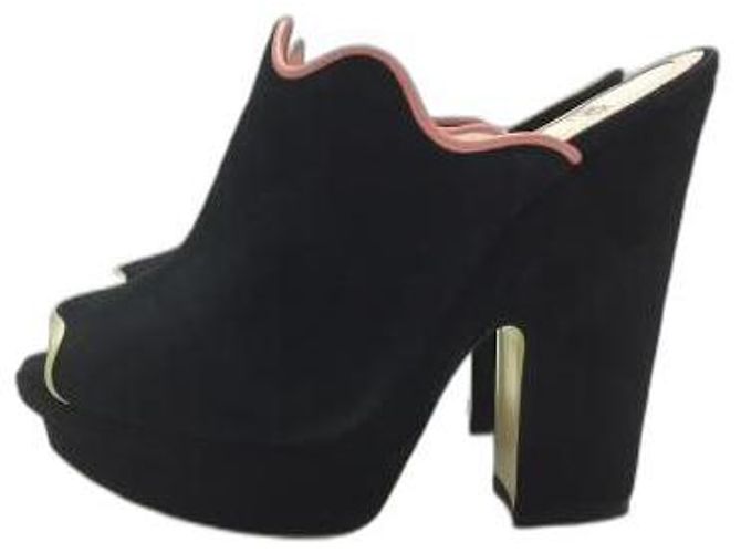 Fendi Clogs