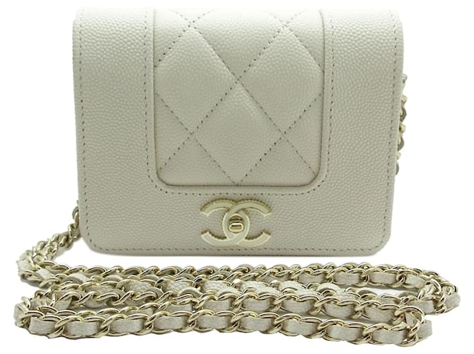 Timeless Chanel White CC Zeitlose Umhängetasche aus Kaviarleder Weiß  ref.517876