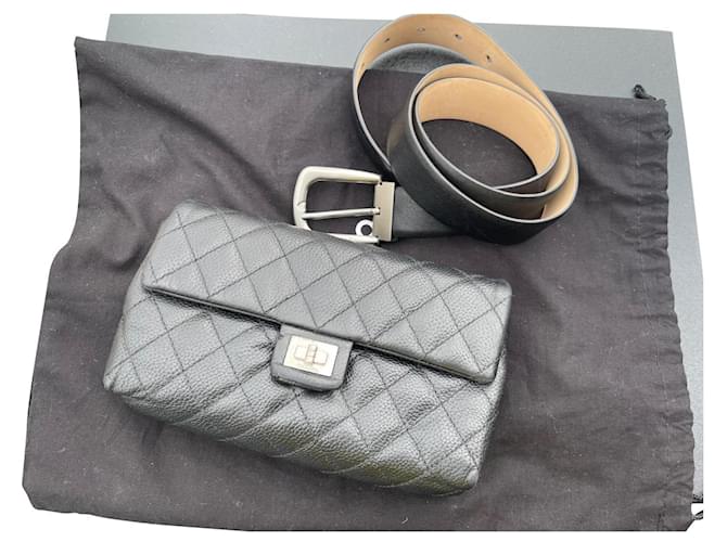 Chanel Clutch-Taschen Schwarz Leder  ref.518250