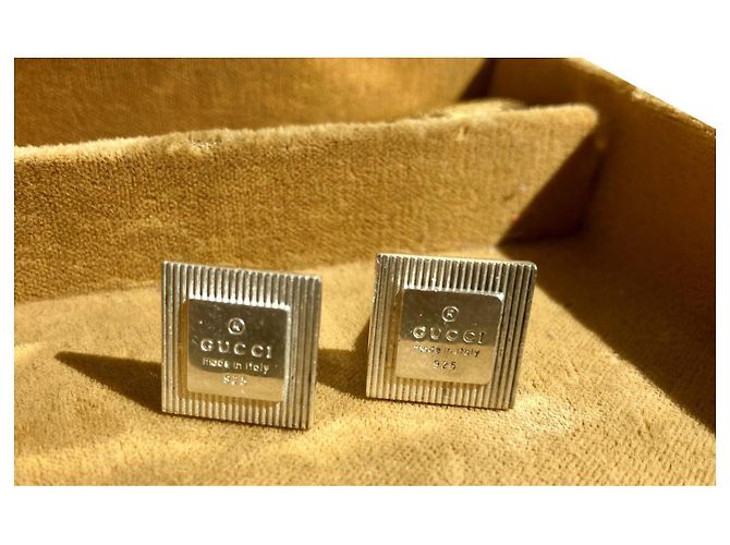 Gucci abotoaduras de prata Hardware prateado