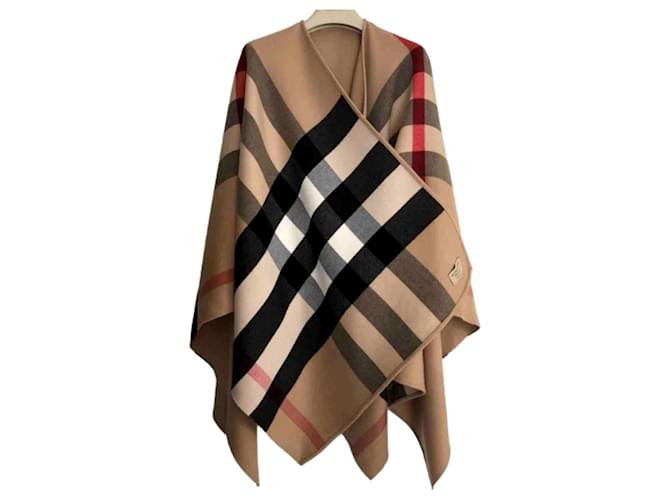 Poncho cape charlotte reversible burberry charlotte new one size with label bag burberry tissue paper Caramel Beige Cotton  ref.518867