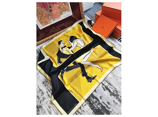 Hermès scarf Yellow Silk  ref.519703