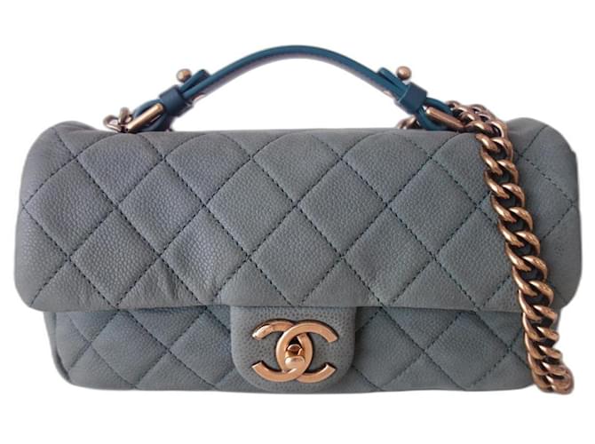 Timeless CLASSIC CHANEL BAG Blue Leather  ref.519887