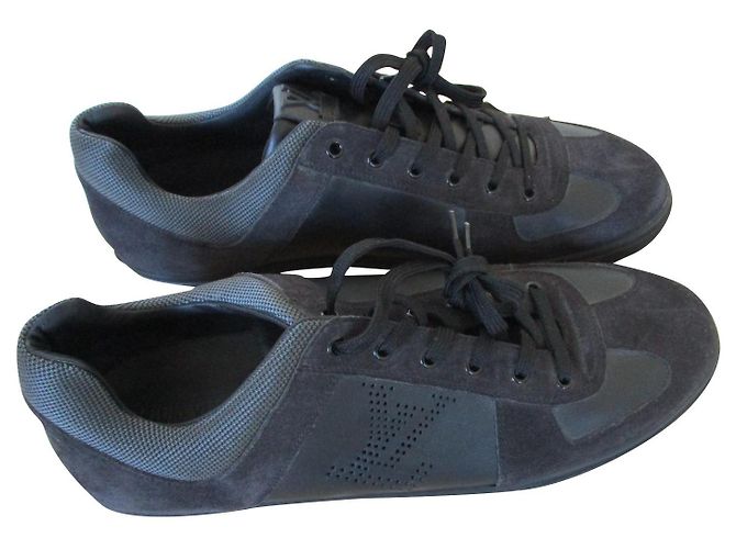 Louis Vuitton Bi-material sneakers, Pointure 11,5. Black