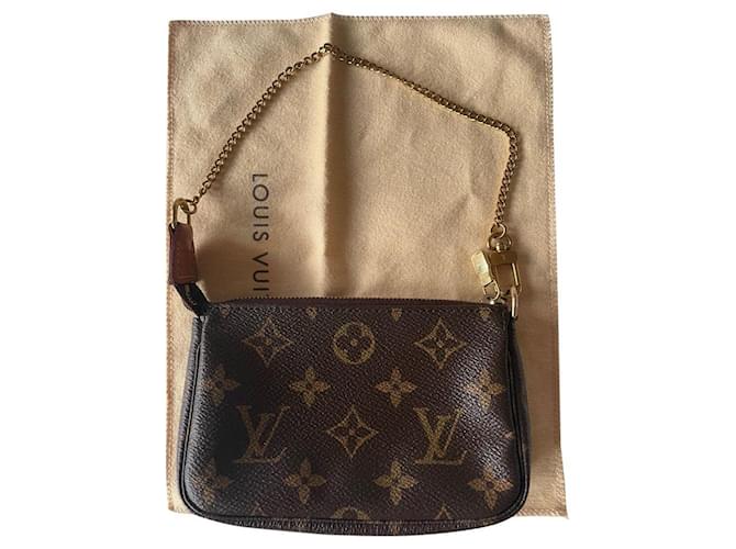 Louis Vuitton Mini custodia per accessori Cioccolato Tela  ref.520844