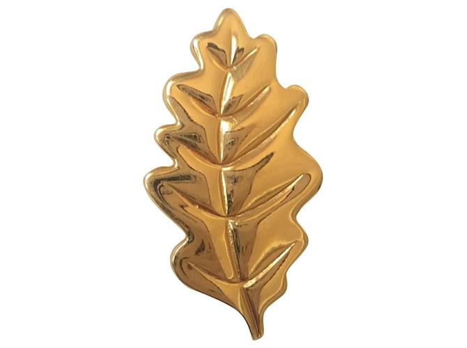 Broche - Feuille de chêne plaquée or - Emblème Inès de la Fressange Métal Doré Bijouterie dorée  ref.520860