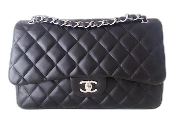 Timeless BLACK CHANEL CLASSIC BAG Leather  ref.522559