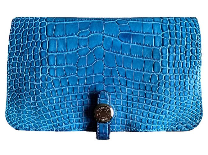 Hermès Dogon crocodile leather wallet Blue