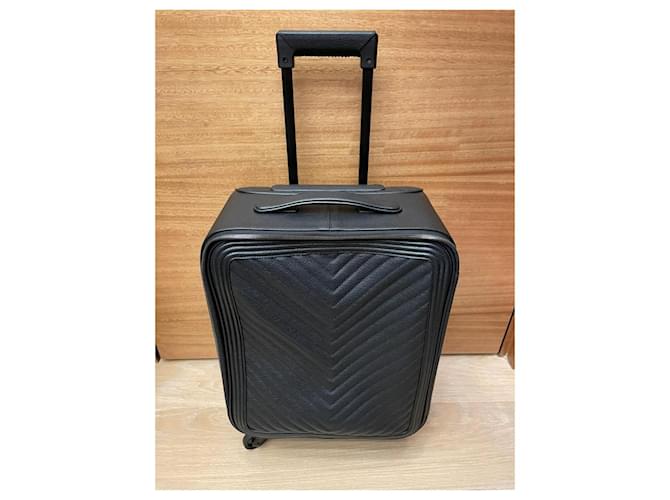 Chanel suitcase Black Leather ref.525038 - Joli Closet