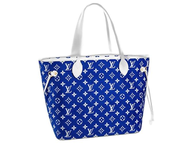 WHAT 2 WEAR of SWFL - Just inLouis Vuitton Melie 2 Way Bag. Discontinued  at LV. Always authentic-guaranteed! Direct message (not in the comments)  for price. Or better yet, stop in and