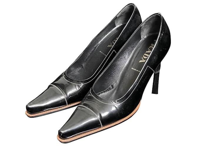 Sapatos Prada Preto Couro  ref.527721
