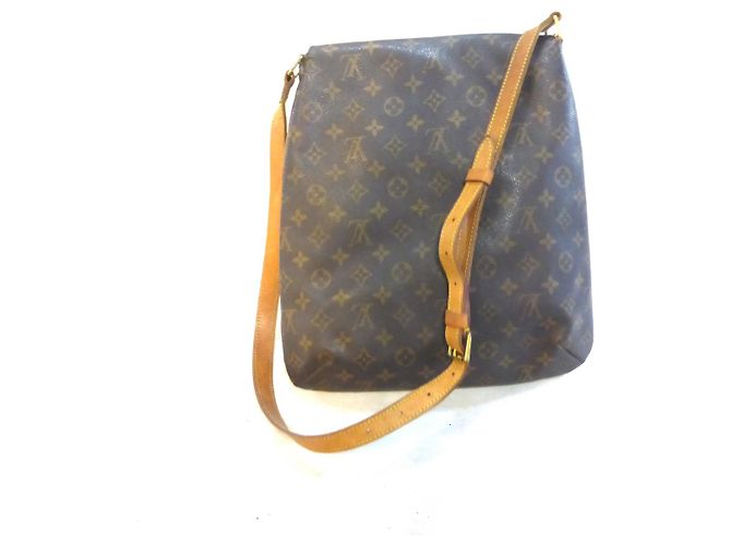 Louis Vuitton Musette Salsa GM Monogram Marron