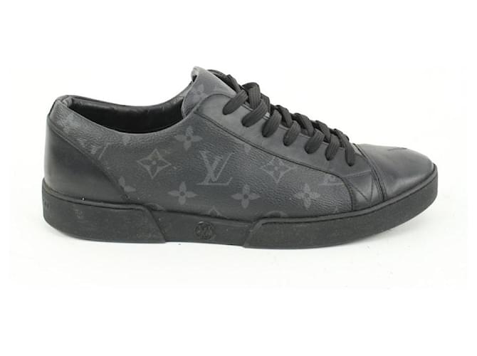 Louis Vuitton Pour des hommes 10 Sneaker US Monogram Eclipse Luxembourg noir  ref.528987