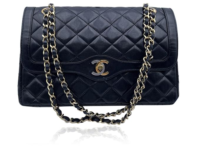 Chanel Vintage Quilted Leather Smooth Trim Timeless lined Flap Bag Black  ref.528993