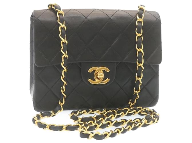 CHANEL Mini Matelasse Chain Flap Shoulder Bag Lamb Skin Black Gold Auth 28878 Golden  ref.531034
