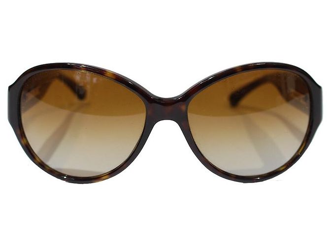 Chanel Lentes de sol Castaño