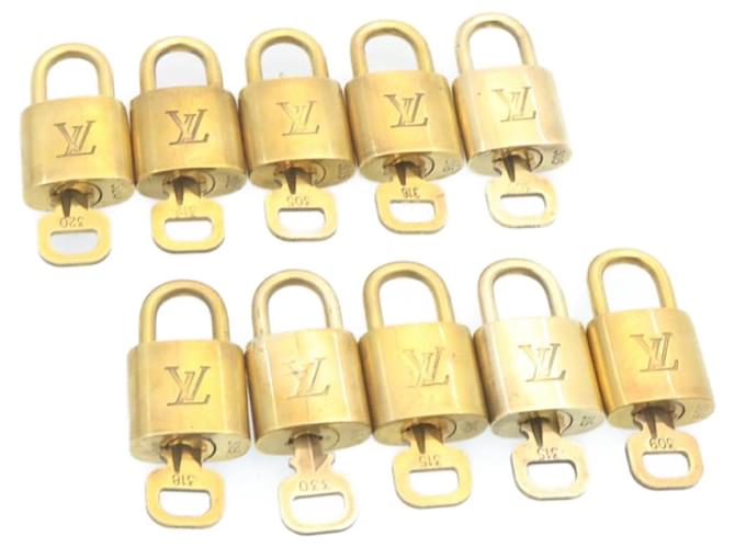Louis Vuitton padlock 10set Gold Tone LV Auth ki1390 Metal  ref.532398