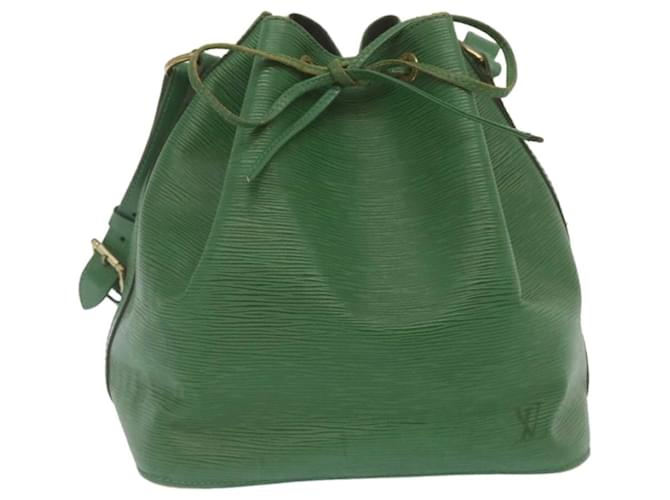 LOUIS VUITTON Epi Petit Noe Shoulder Bag Green M44104 LV Auth ac632 Leather  ref.532415