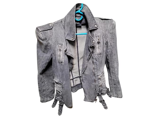 RRe jacket from the Decarnin collection of Balmain .  Motorcycle style with zippers and.belts throughtout Grey Denim  ref.534322