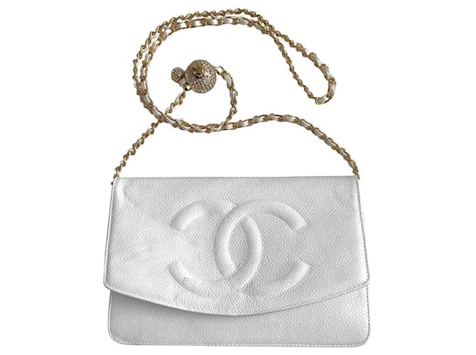Chanel Bolsas Branco Couro  ref.534539