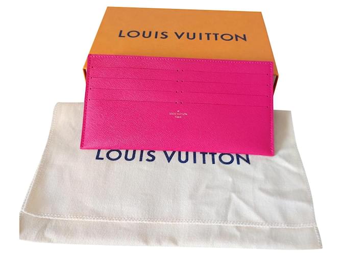 Louis Vuitton carteiras Fuschia Leatherette  ref.534973