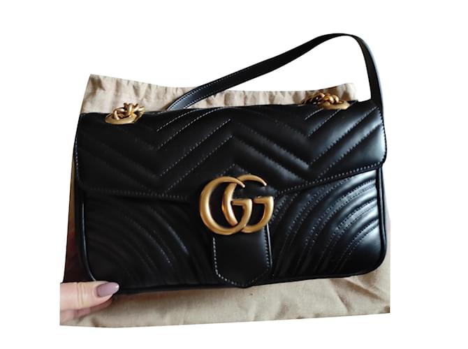 Gucci Marmont Tasche 26 cm schwarz Leder  ref.534980
