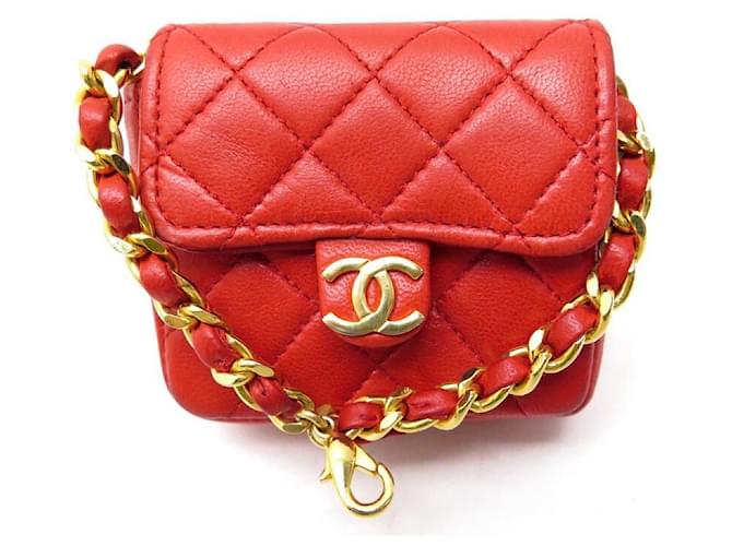 MICRO HANDBAG POUCH BELT CHANEL IN RED LEATHER LEATHER POUCH ref.535107 -  Joli Closet