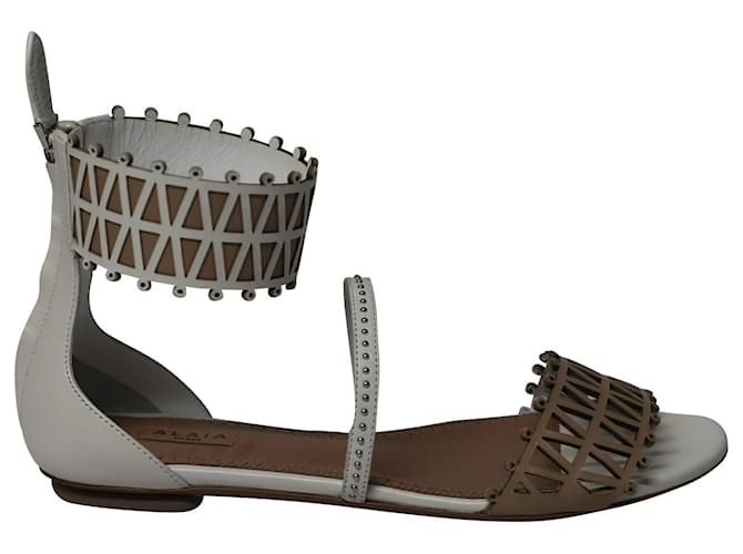 Alaïa Alaia Ankle-cuff Laser Cut Sandals In White Leather  ref.535420