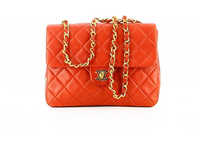 Chanel red timeless Leather  ref.536981