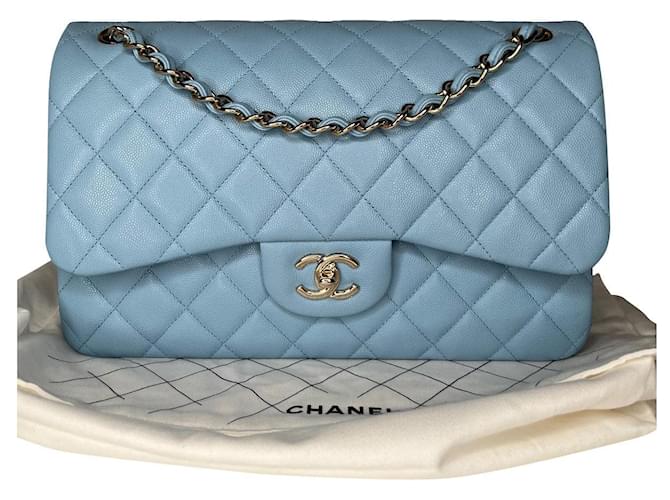 Timeless Chanel Jumbo clássico atemporal Azul claro Couro  ref.537152