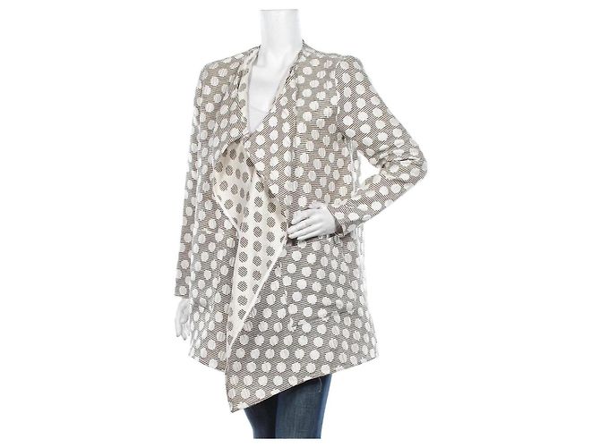 0039 Strickjacke Beige 