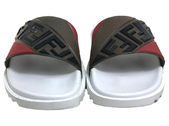 FENDI FENDI 7x1377 Zucca FF sandálias planas de banho de borracha homens branco x marrom x vermelho  ref.537333