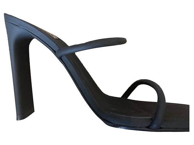 Sandali Yeezy in pelle nera 36 Nero