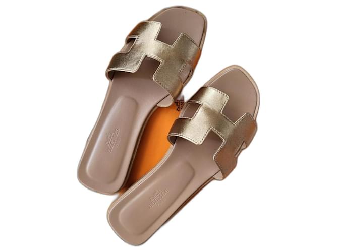 Flip Flops Hermes Gold Oran Hermes Leather Sandals Hermes Gold