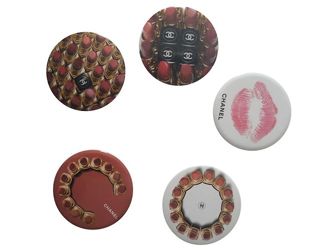 Broches Chanel Multicolore