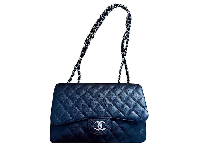 Chanel TIMELESS Black Leather  ref.539385