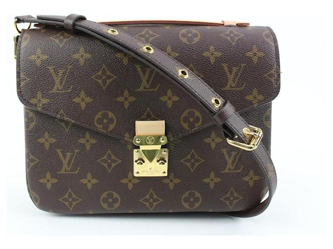 Louis Vuitton Monogram Pochette Metis Crossbody Bag Couro  ref.540467