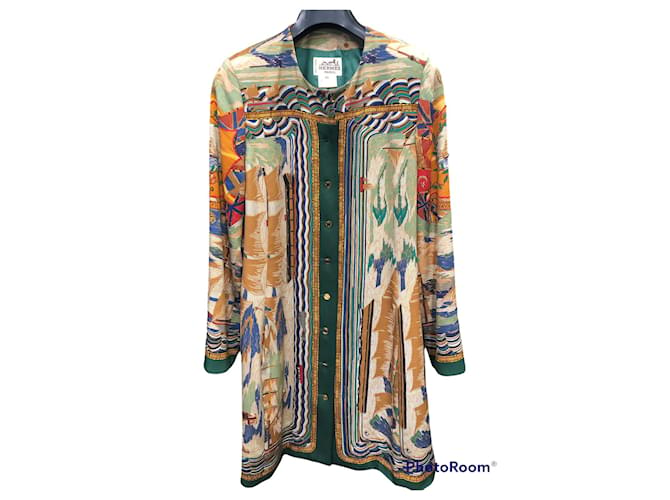 Hermès Coats, Outerwear Multiple colors Silk  ref.541241