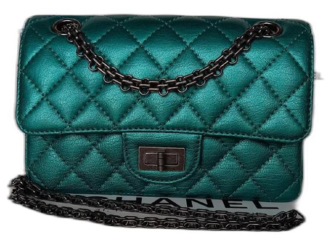 Chanel 2.55 mini. Green Leather  ref.542660