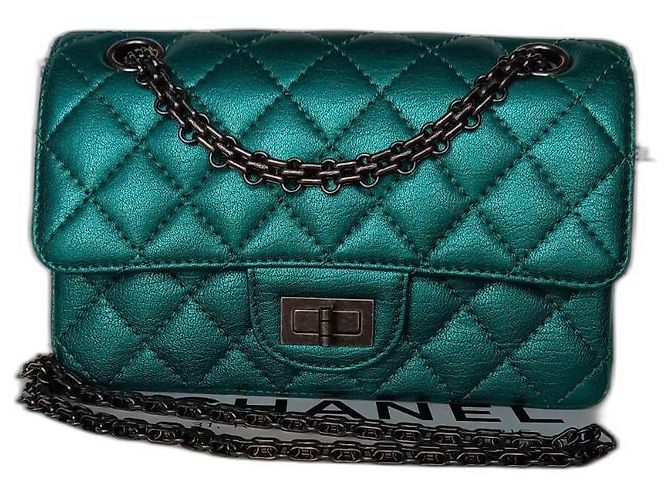 Chanel 2.55 mini. Verde